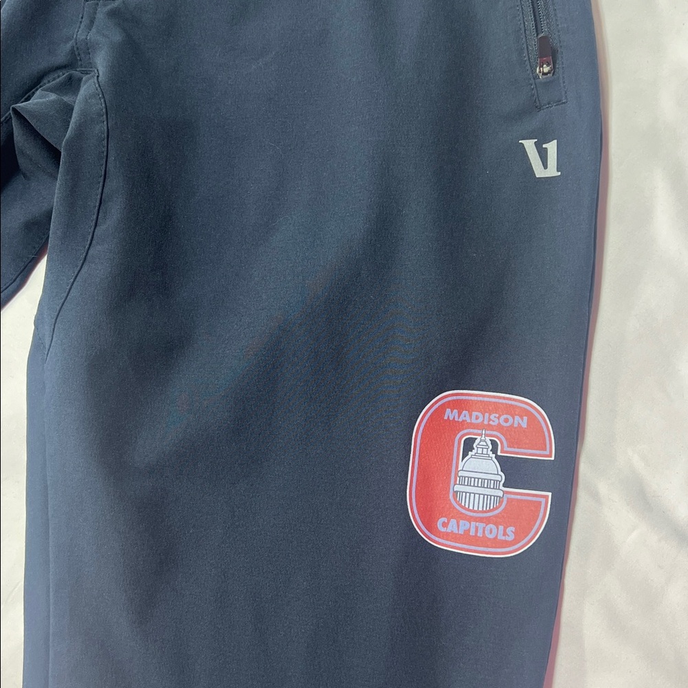 Vuori men’s joggers size medium - Madison Capitols team issued warm ups - Picture 2 of 13